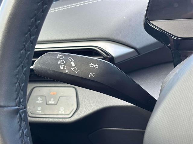 2023 Volkswagen Id.4 - $23,900
