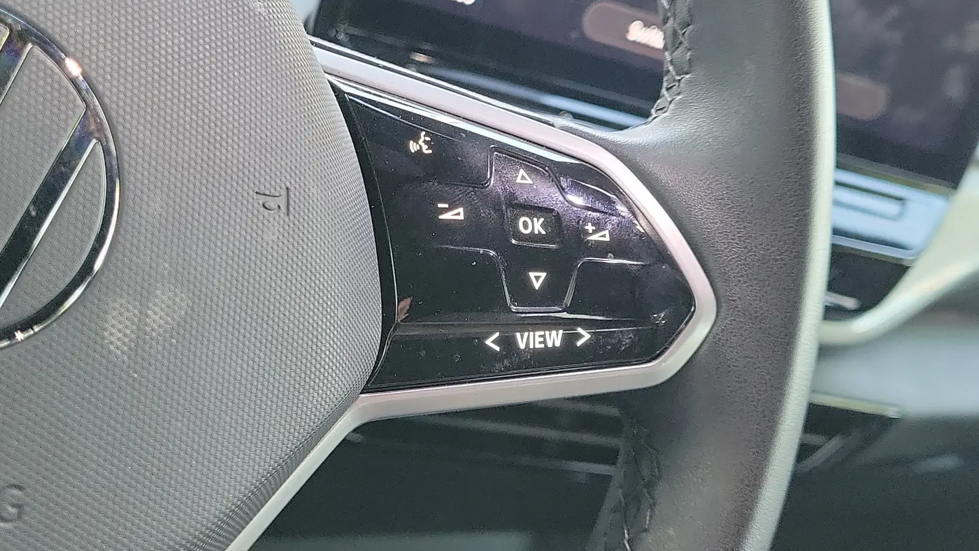 2023 Volkswagen ID 4  Pro S