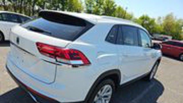 2023 Volkswagen Atlas Cross Sport SE