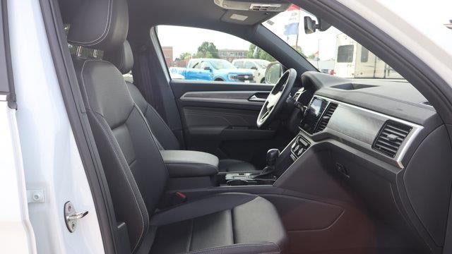 2023 Volkswagen Atlas Cross Sport SE