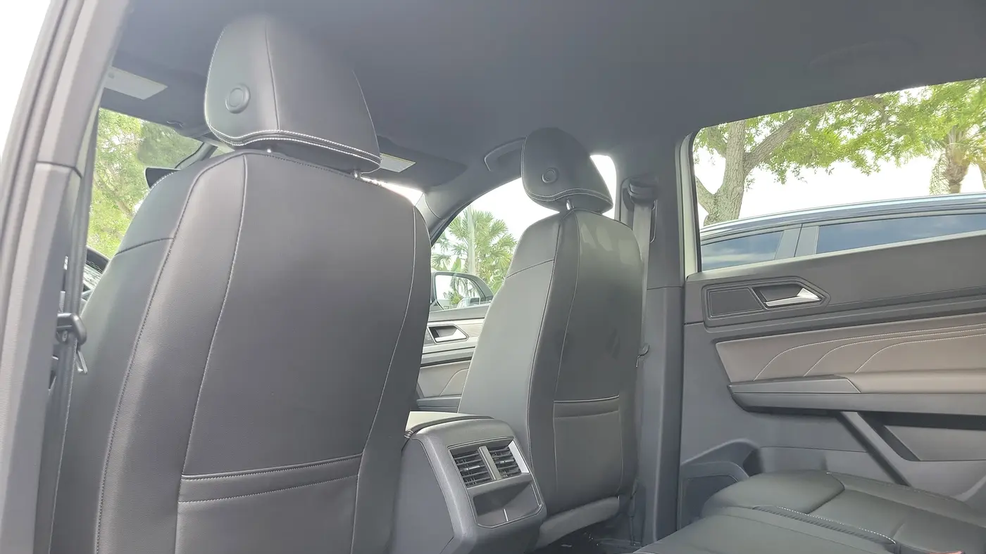 2023 Volkswagen Atlas Cross Sport SE