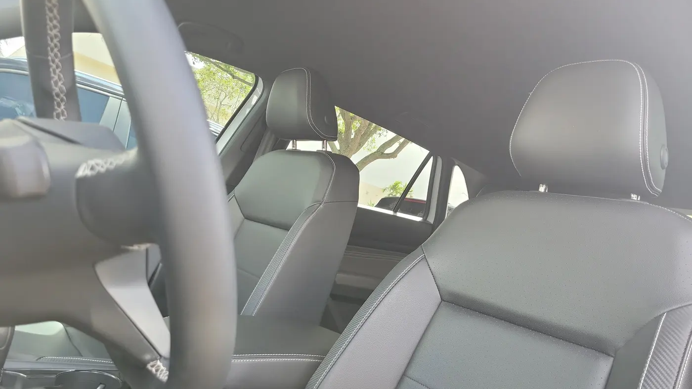 2023 Volkswagen Atlas Cross Sport SE