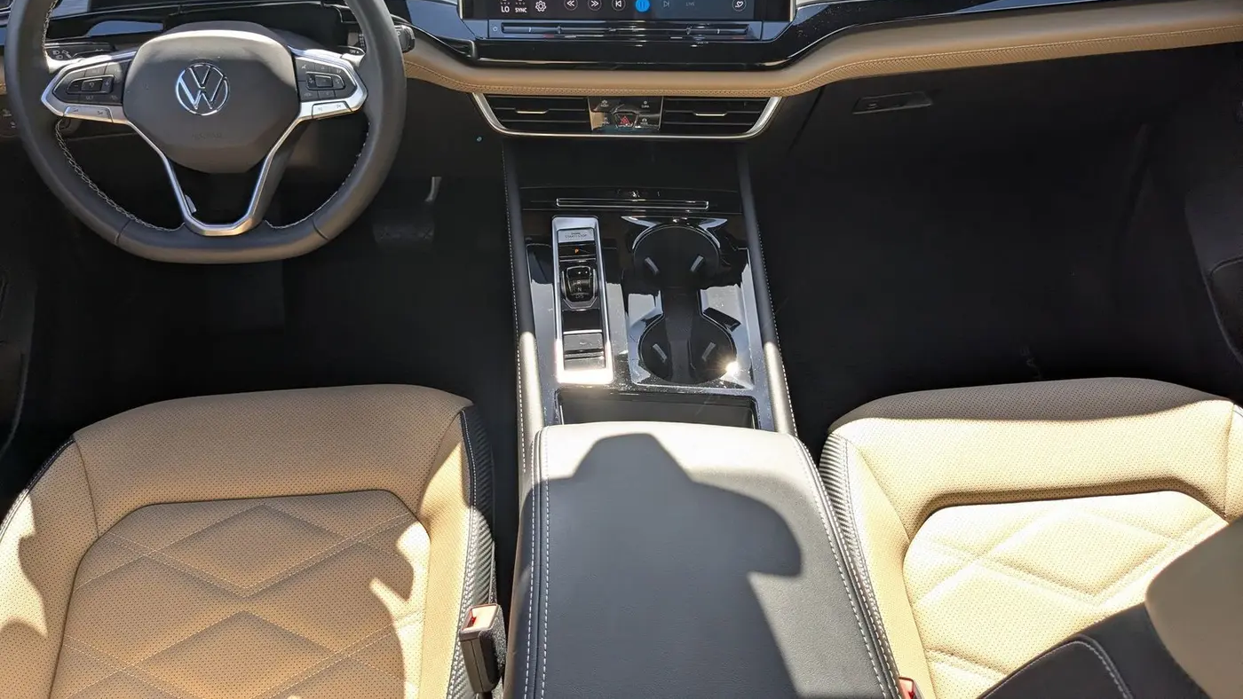 2026 Volkswagen Atlas Cross Sport SE