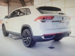 2022 Atlas Cross Sport Thumbnail 2