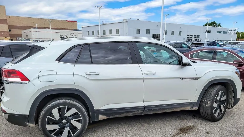2026 Volkswagen Atlas Cross Sport SE