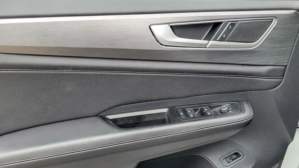 2026 Volkswagen Atlas Cross Sport SE