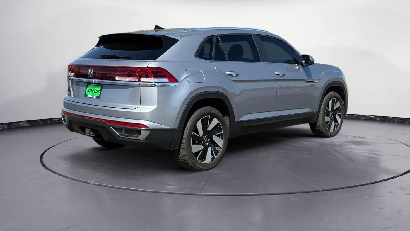 2024 Volkswagen Atlas Cross Sport SE