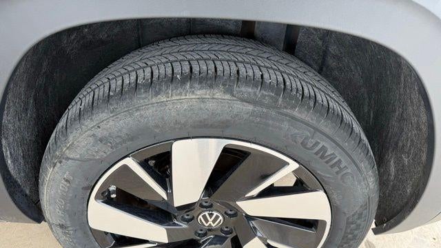 2024 Volkswagen Atlas Cross Sport SE