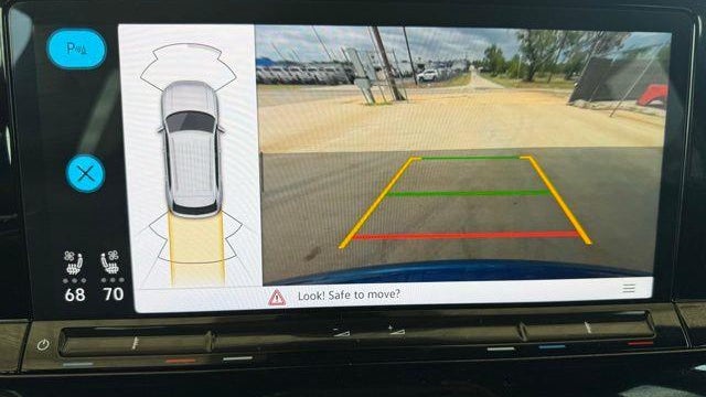 2024 Volkswagen Atlas Cross Sport SE