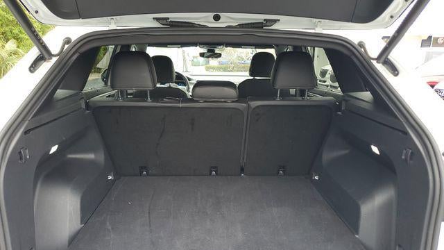 2025 Volkswagen Atlas Cross Sport SE