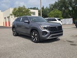 2024 Atlas Cross Sport Thumbnail 2
