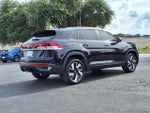 2025 Atlas Cross Sport Thumbnail 5