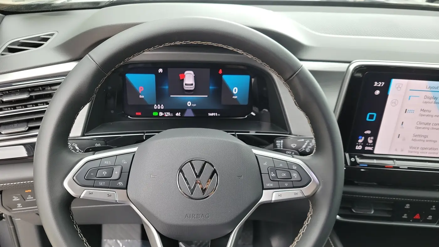 2025 Volkswagen Atlas Cross Sport SE