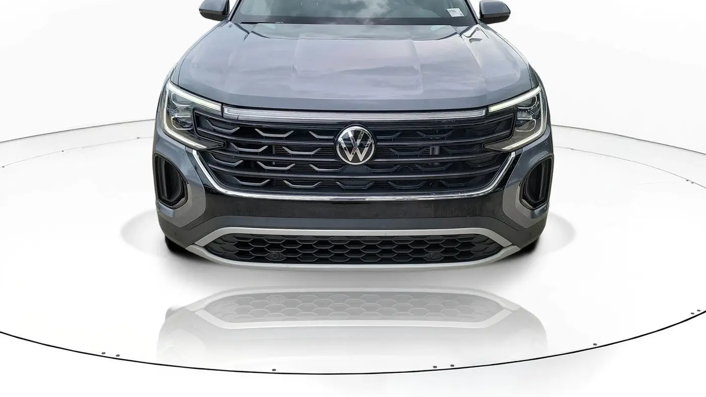 2025 Volkswagen Atlas Cross Sport SE