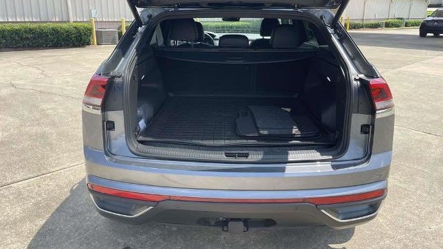 2024 Volkswagen Atlas Cross Sport SE