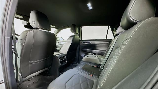 2024 Volkswagen Atlas Cross Sport SE