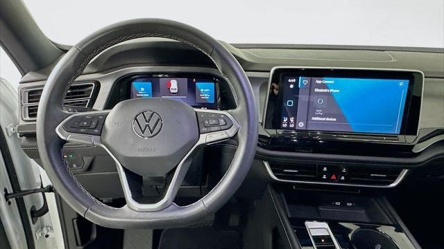 2024 Volkswagen Atlas Cross Sport SE