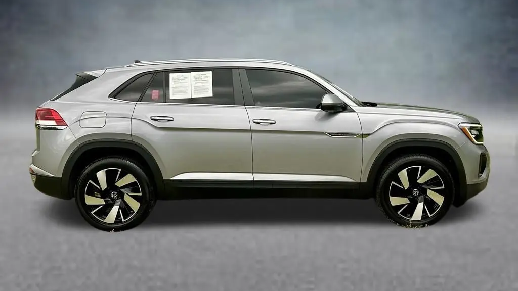 2024 Volkswagen Atlas Cross Sport SE