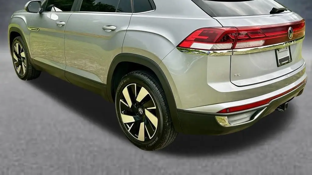 2024 Volkswagen Atlas Cross Sport SE
