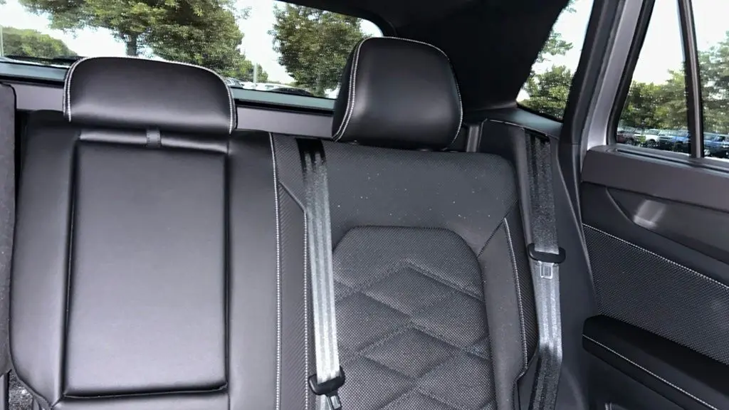2024 Volkswagen Atlas Cross Sport SE