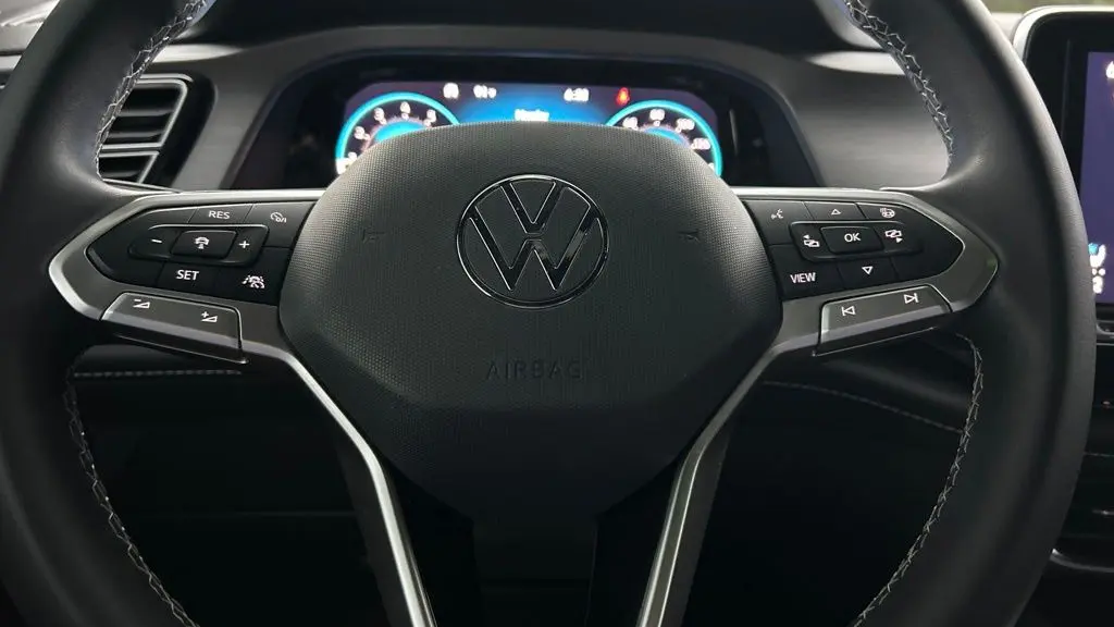 2024 Volkswagen Atlas Cross Sport SE