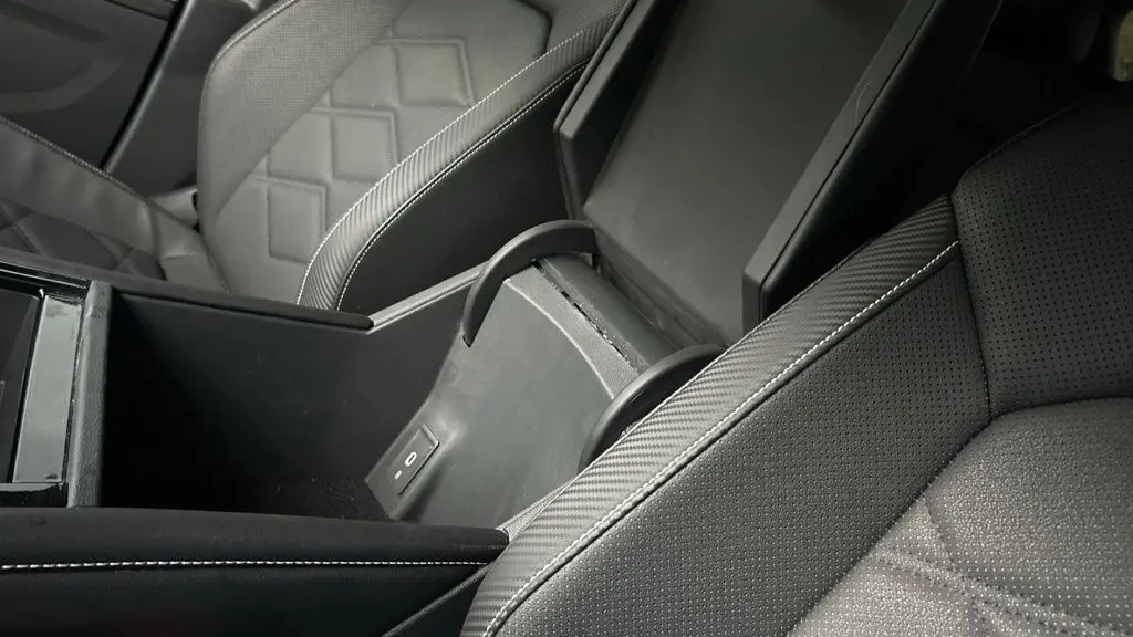 2024 Volkswagen Atlas Cross Sport SE