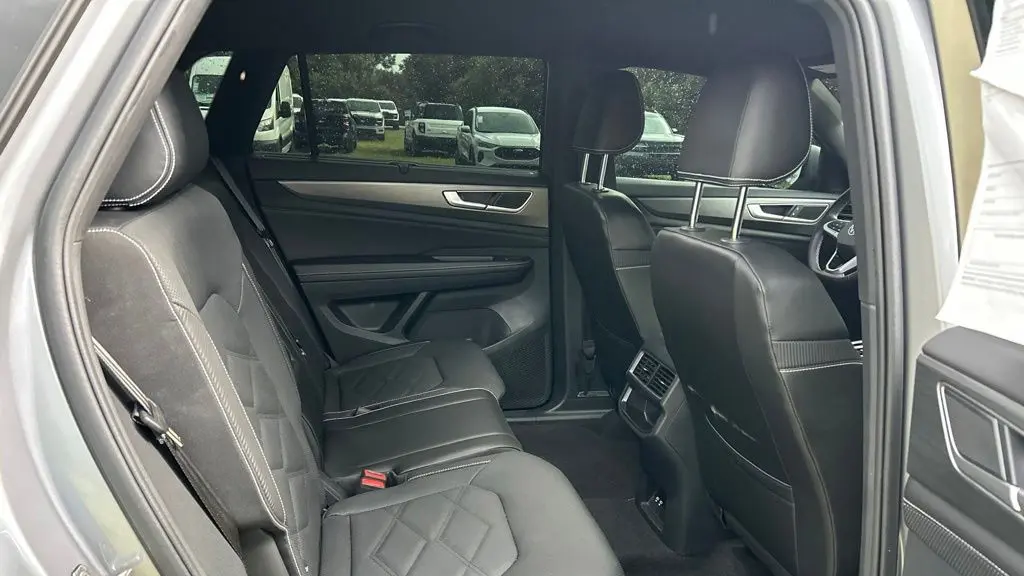 2024 Volkswagen Atlas Cross Sport SE