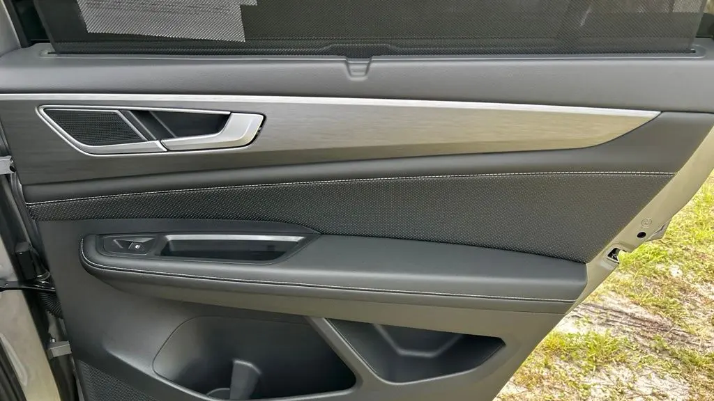 2024 Volkswagen Atlas Cross Sport SE