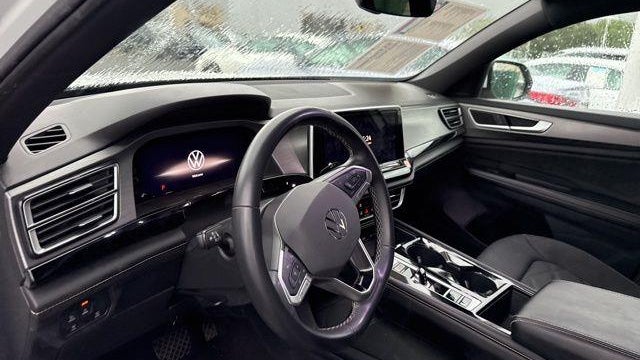 2024 Volkswagen Atlas Cross Sport SE