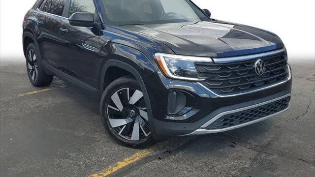 Preowned 2025 Volkswagen Atlas Cross Sport SE for Sale