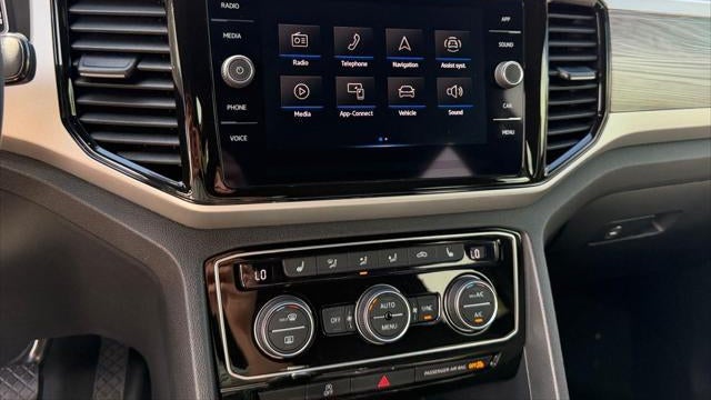 2023 Volkswagen Atlas Cross Sport V6 SE
