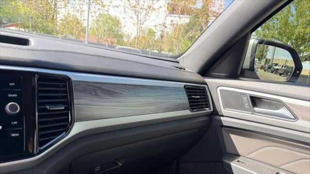 2023 Volkswagen Atlas Cross Sport V6 SE