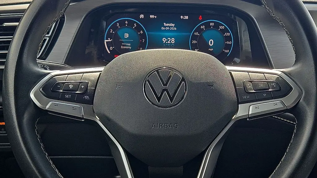 2024 Volkswagen Atlas Cross Sport SE