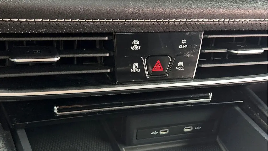 2024 Volkswagen Atlas Cross Sport SE