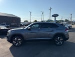 2024 Atlas Cross Sport Thumbnail 2