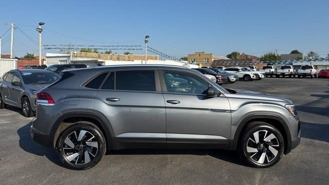 2024 Volkswagen Atlas Cross Sport SE