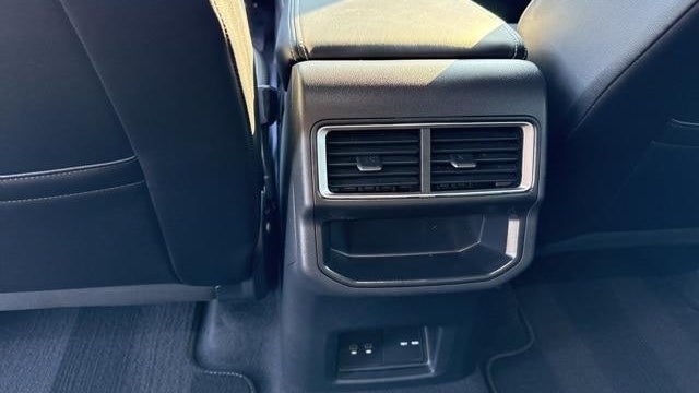 2024 Volkswagen Atlas Cross Sport SE
