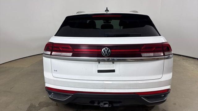 2024 Volkswagen Atlas Cross Sport SE