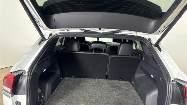 2024 Volkswagen Atlas Cross Sport SE