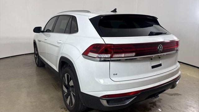2024 Volkswagen Atlas Cross Sport SE