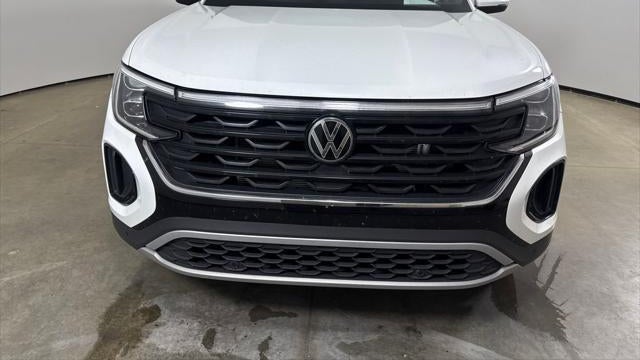 2024 Volkswagen Atlas Cross Sport SE