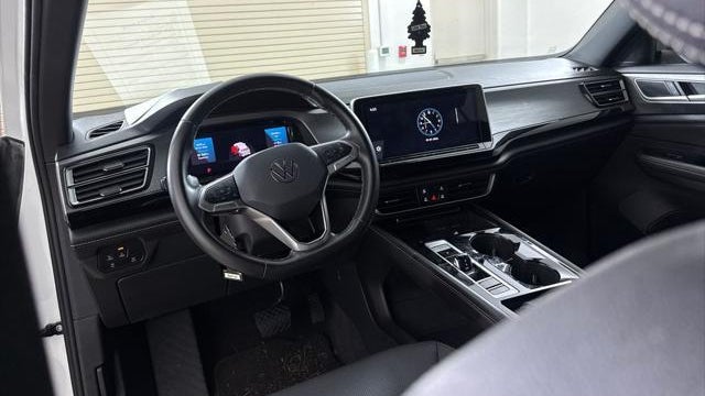 2024 Volkswagen Atlas Cross Sport SE