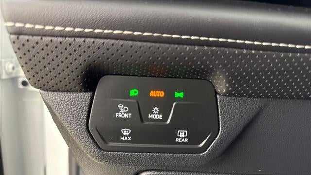 2024 Volkswagen Atlas Cross Sport SE