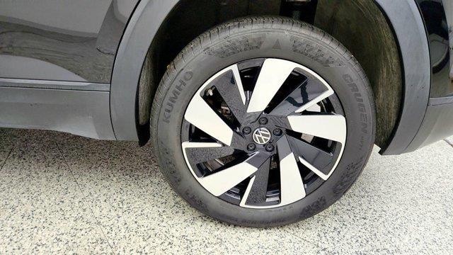 2025 Volkswagen Atlas - $23,995