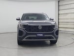 2025 Atlas Cross Sport Thumbnail 5