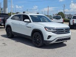 2023 Atlas Cross Sport Thumbnail 3