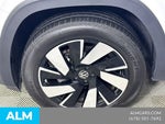 2025 Atlas Cross Sport Thumbnail 13