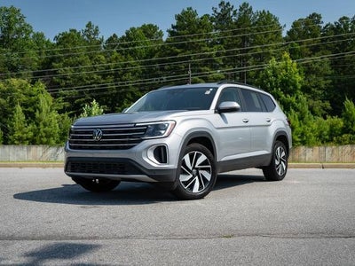 Photo of a 2026 Volkswagen Atlas SE 4DR SUV W/Technology for sale