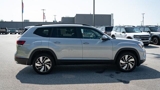 2026 Volkswagen Atlas SE