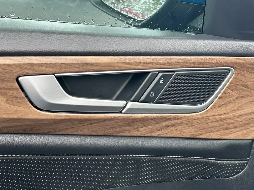 2026 Volkswagen Atlas - $31,999